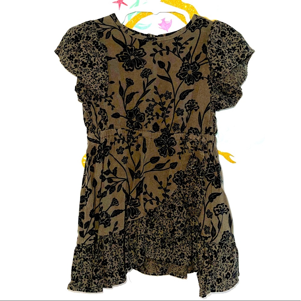 Black green foe-tie dress